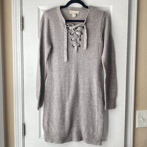 Sauci | Light Grey Lace-Up V Neck Knit Sweater Dress